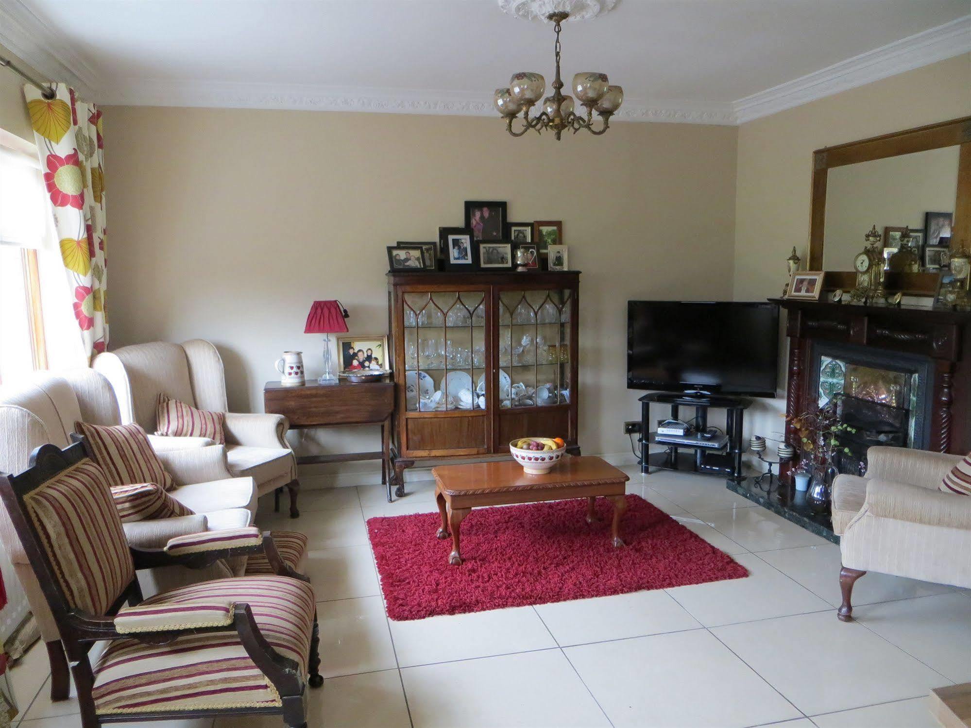 Heritage Accommodation Dundalk Bagian luar foto