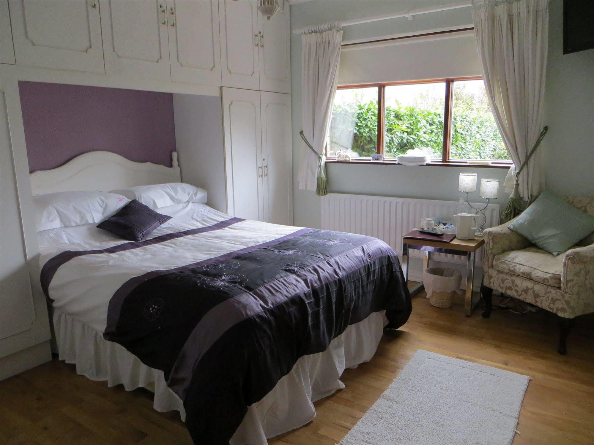 Heritage Accommodation Dundalk Bagian luar foto